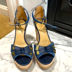 MICHAEL KORS WEDGE STYLE SANDALS